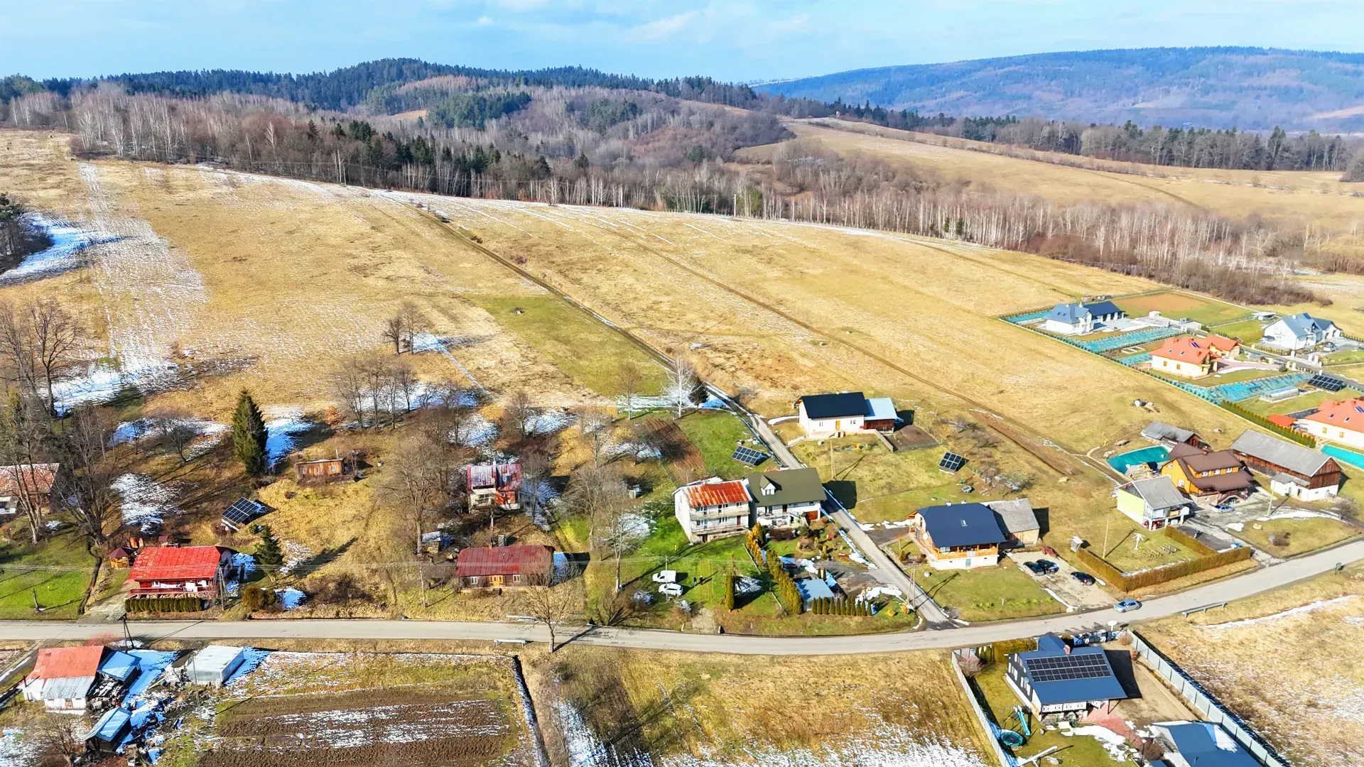 Na sprzedaż dom z dużą działką nad rzeką San 3