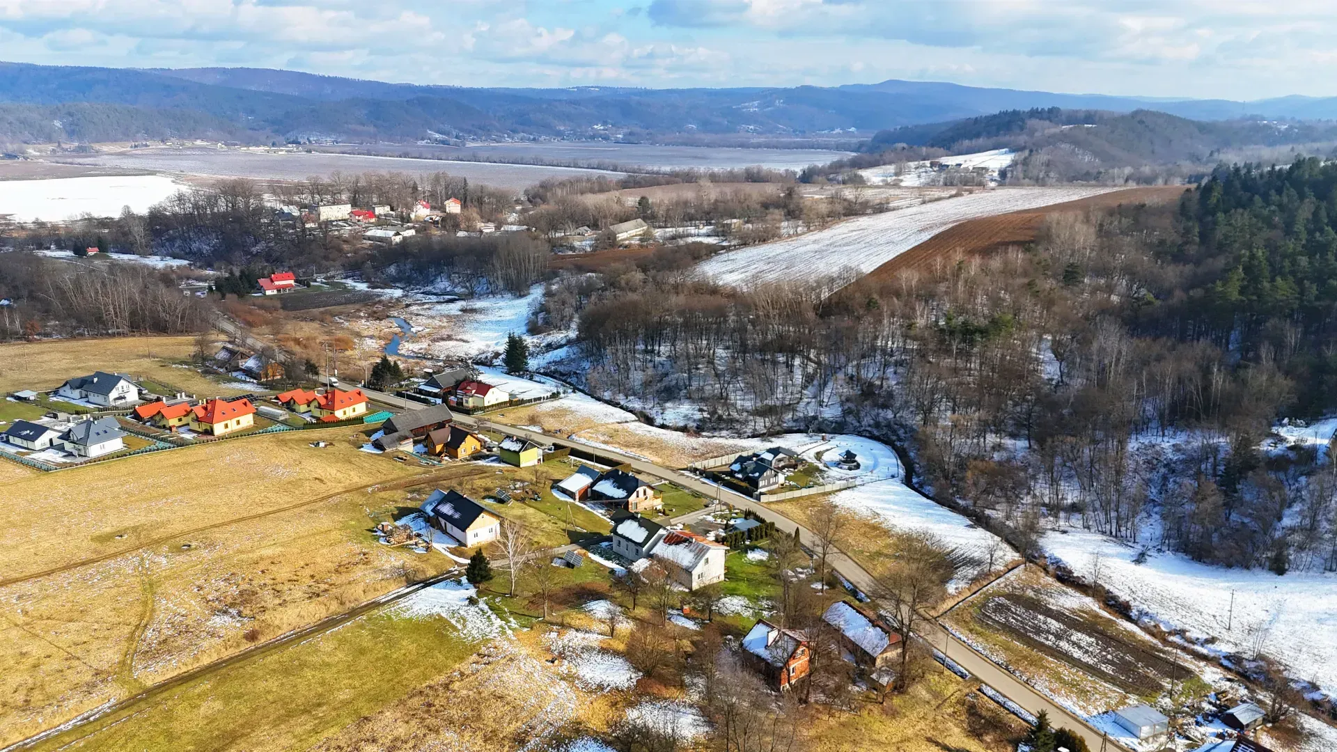 Na sprzedaż dom z dużą działką nad rzeką San 8
