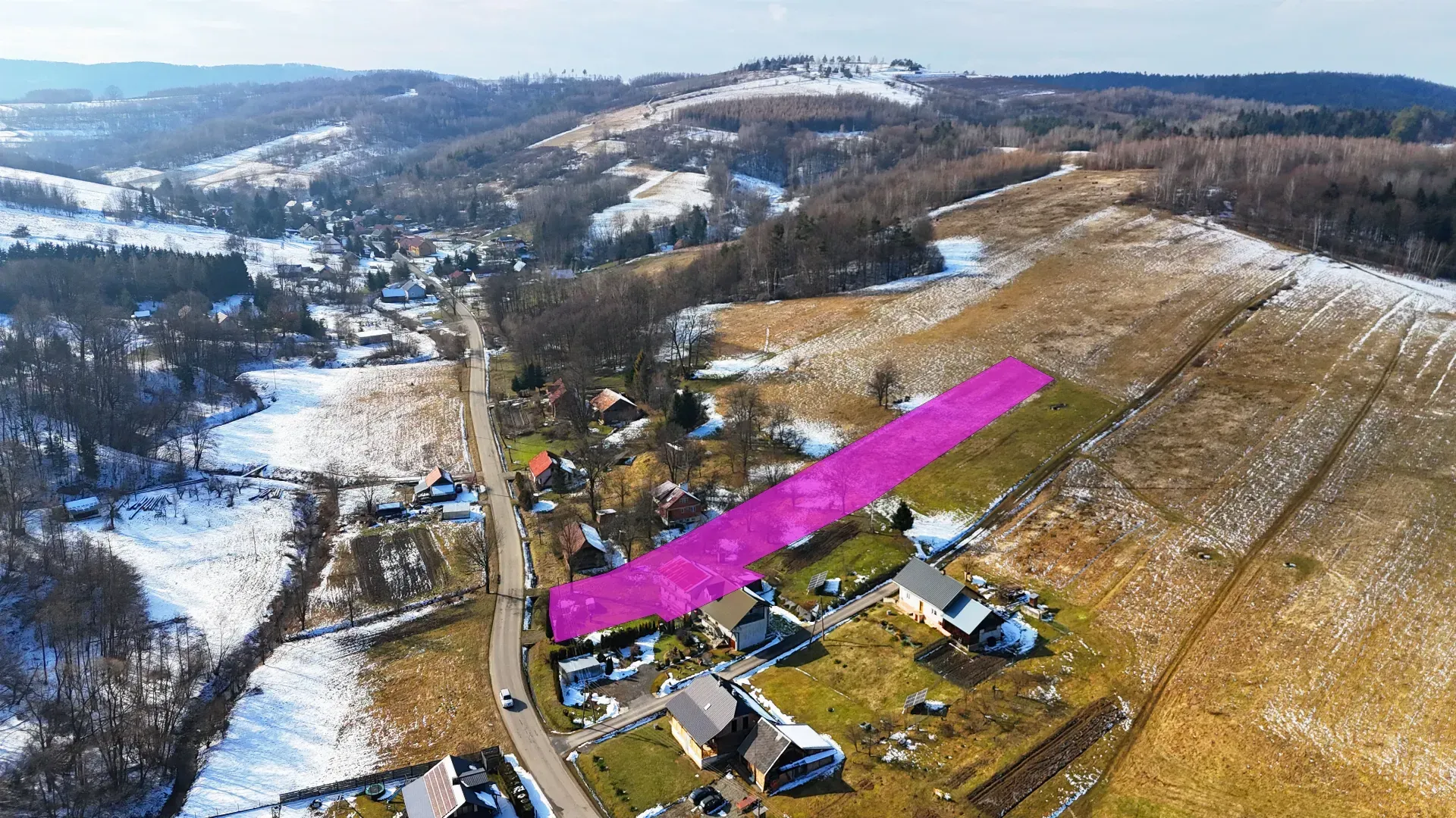 Na sprzedaż dom z dużą działką nad rzeką San 11