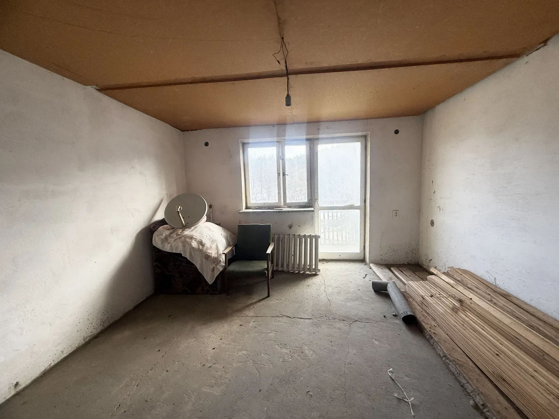 Na sprzedaż dom z dużą działką nad rzeką San 18