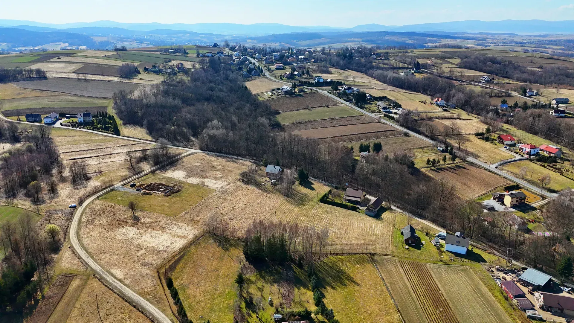 Budowlana działka Poręby/Jedlicze 15