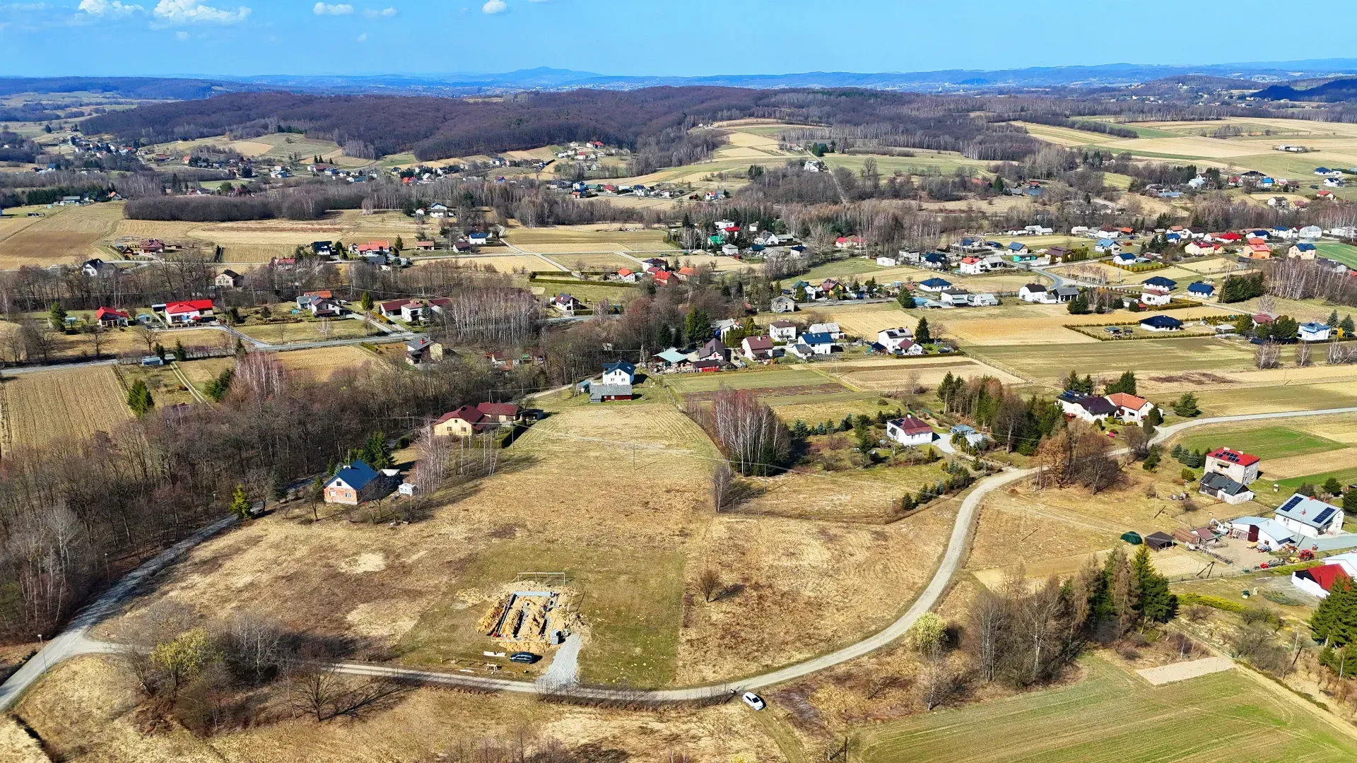 Budowlana działka Poręby/Jedlicze 17